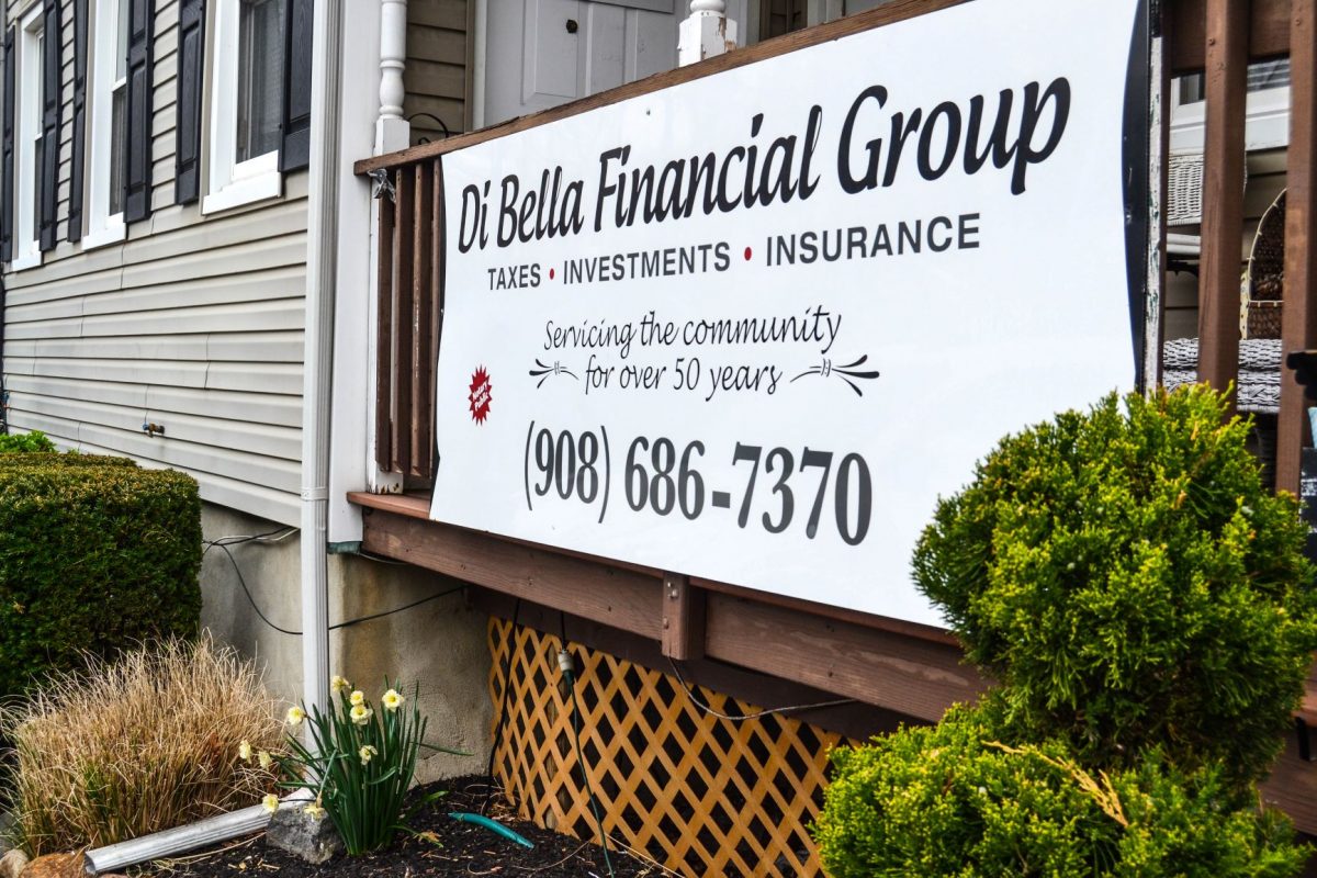 DiBella Financial Sign