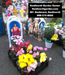 Flowers, Plants, Statues & More for Mom