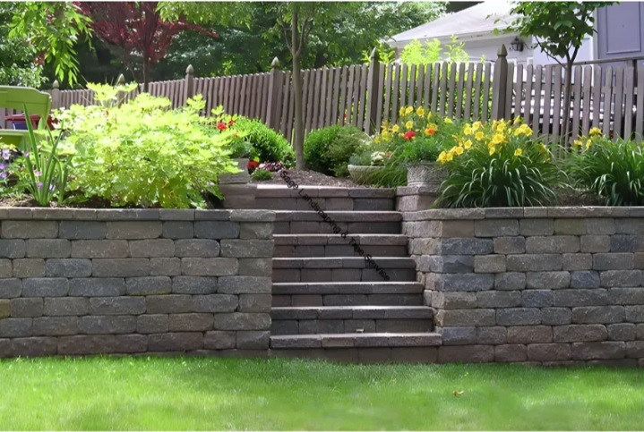 Steps & Retaining Wall - Sage Landscape Contractor & Tree Experts - NJ contractor
